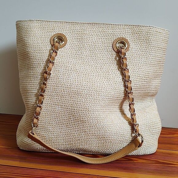 Talbot's Large Straw Tote Bag with Tan Leather and Gold Chain Straps - Picture 1 of 11